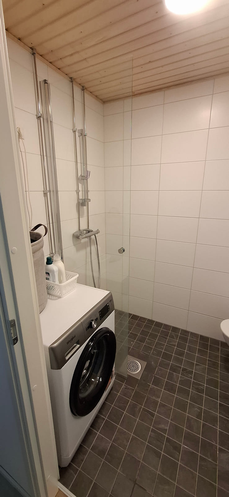 Kerrostalokaksio Puutarhatie 13, Vantaa, HMJV Invest Oy -konkurssipesä (2814261-7)