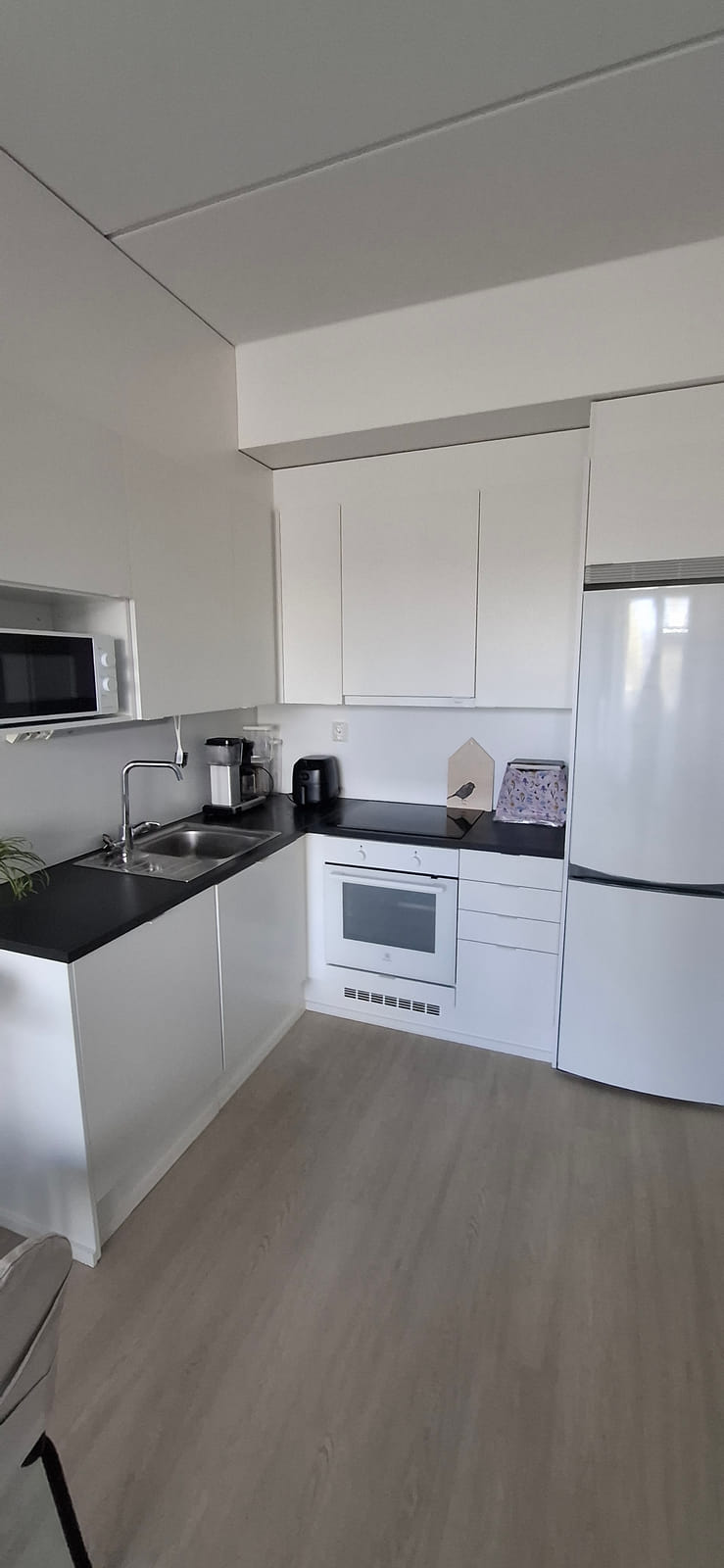 Kerrostalokaksio Puutarhatie 13, Vantaa, HMJV Invest Oy -konkurssipesä (2814261-7)