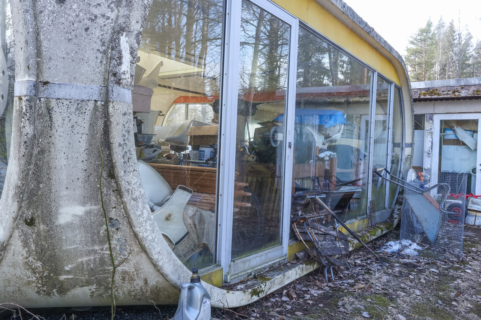 Venturo-moduli. Kuolinpesä myy historiallisen Matti Suurosen suunnitteleman kokonaisuuden.