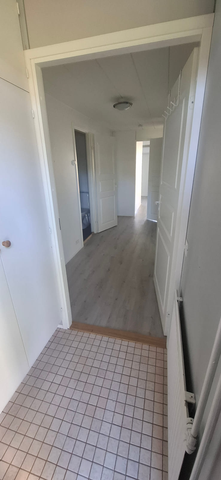 Rivitaloasunto, Nummisuutarinkatu 9, Kotka. HMJV Invest Oy -konkurssipesä (2814261-7)