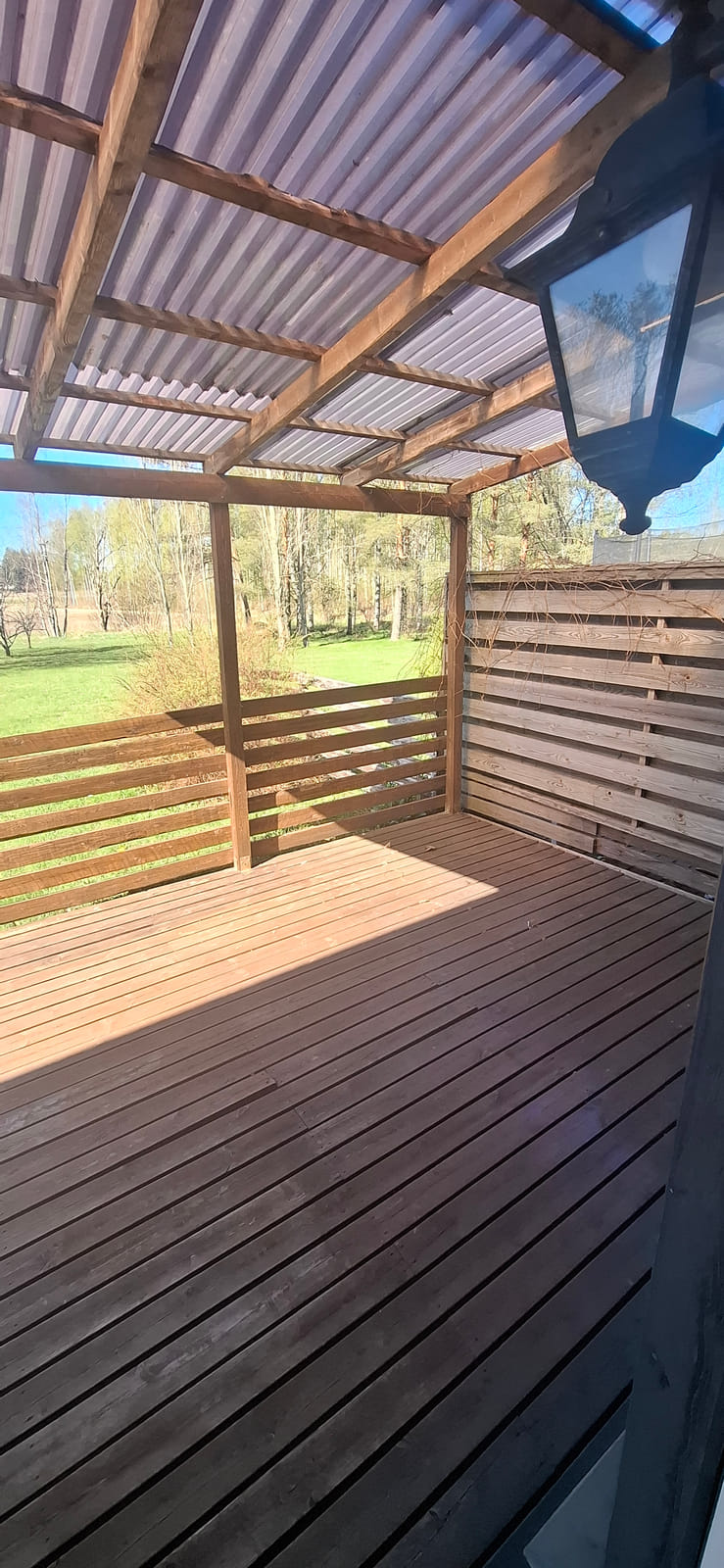 Rivitaloasunto, Nummisuutarinkatu 9, Kotka. HMJV Invest Oy -konkurssipesä (2814261-7)