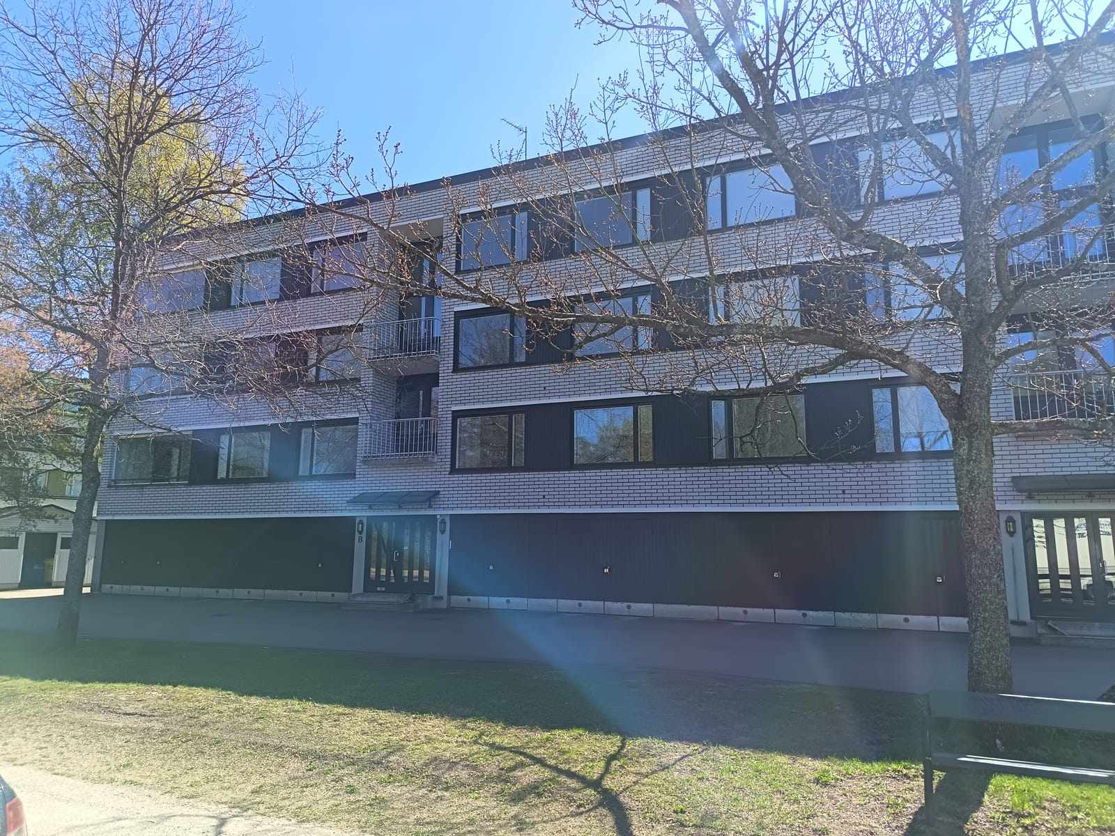 Kerrostalokolmio. Pajamäenkatu 27, Kotka, HMJV Invest Oy -konkurssipesä (2814261-7)