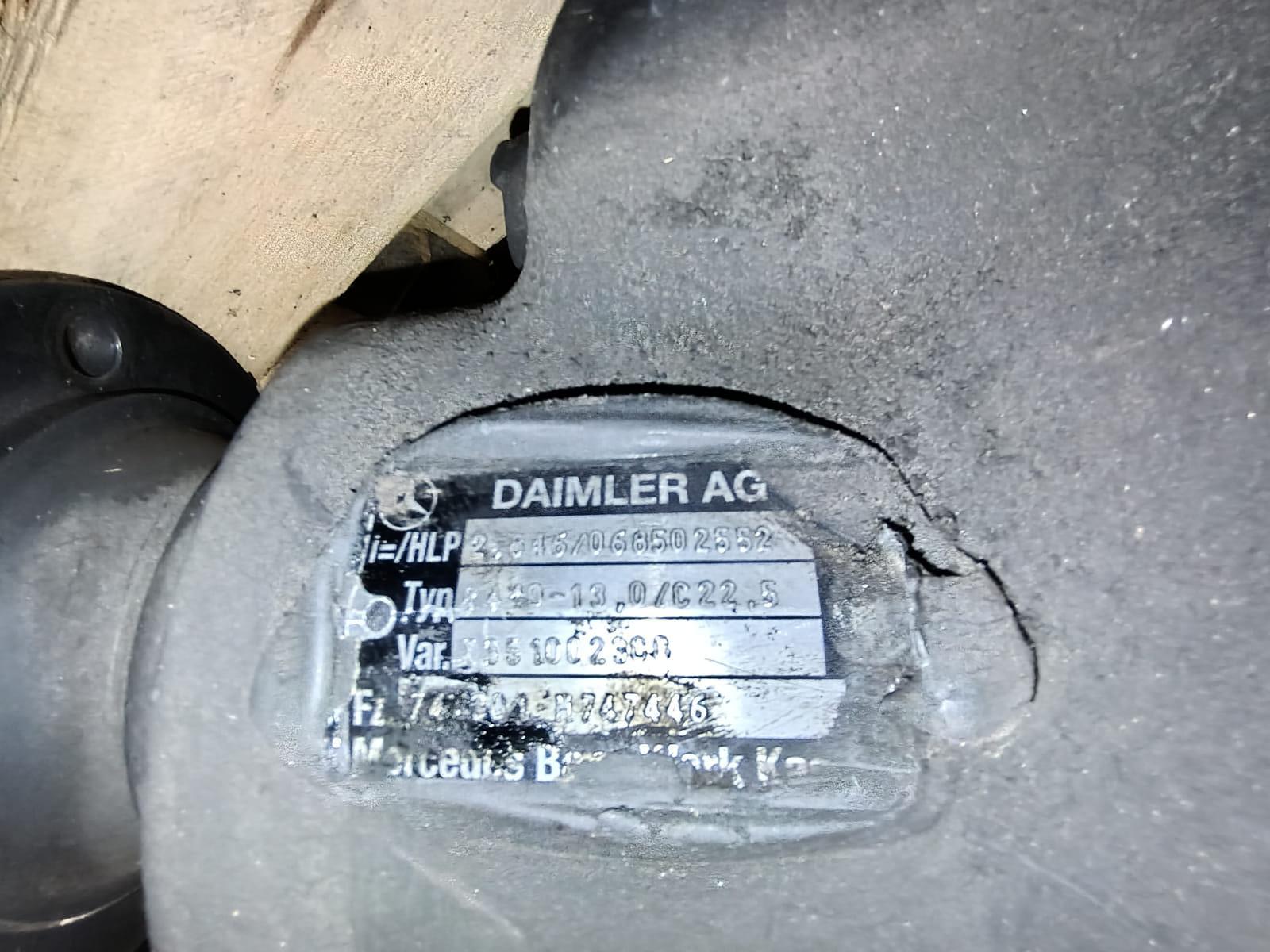 Mercedes-Benz tasauspyörästö.  MPT-Jakelu Oy konkurssipesä (2680888-4)