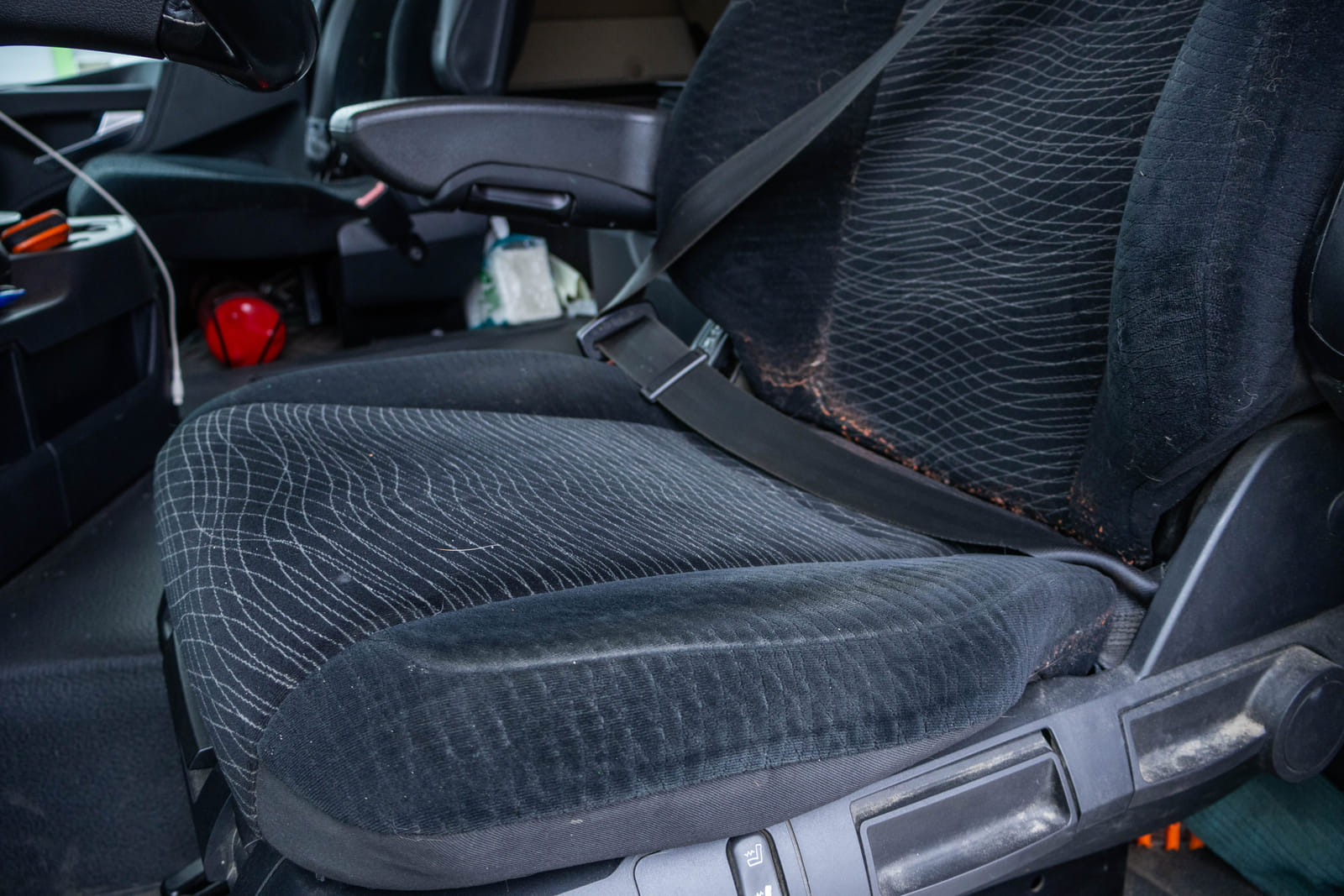 Mercedes-Benz Actros -kuorma-auto (MOO-354), MPT-Jakelu Oy konkurssipesä (2680888-4)