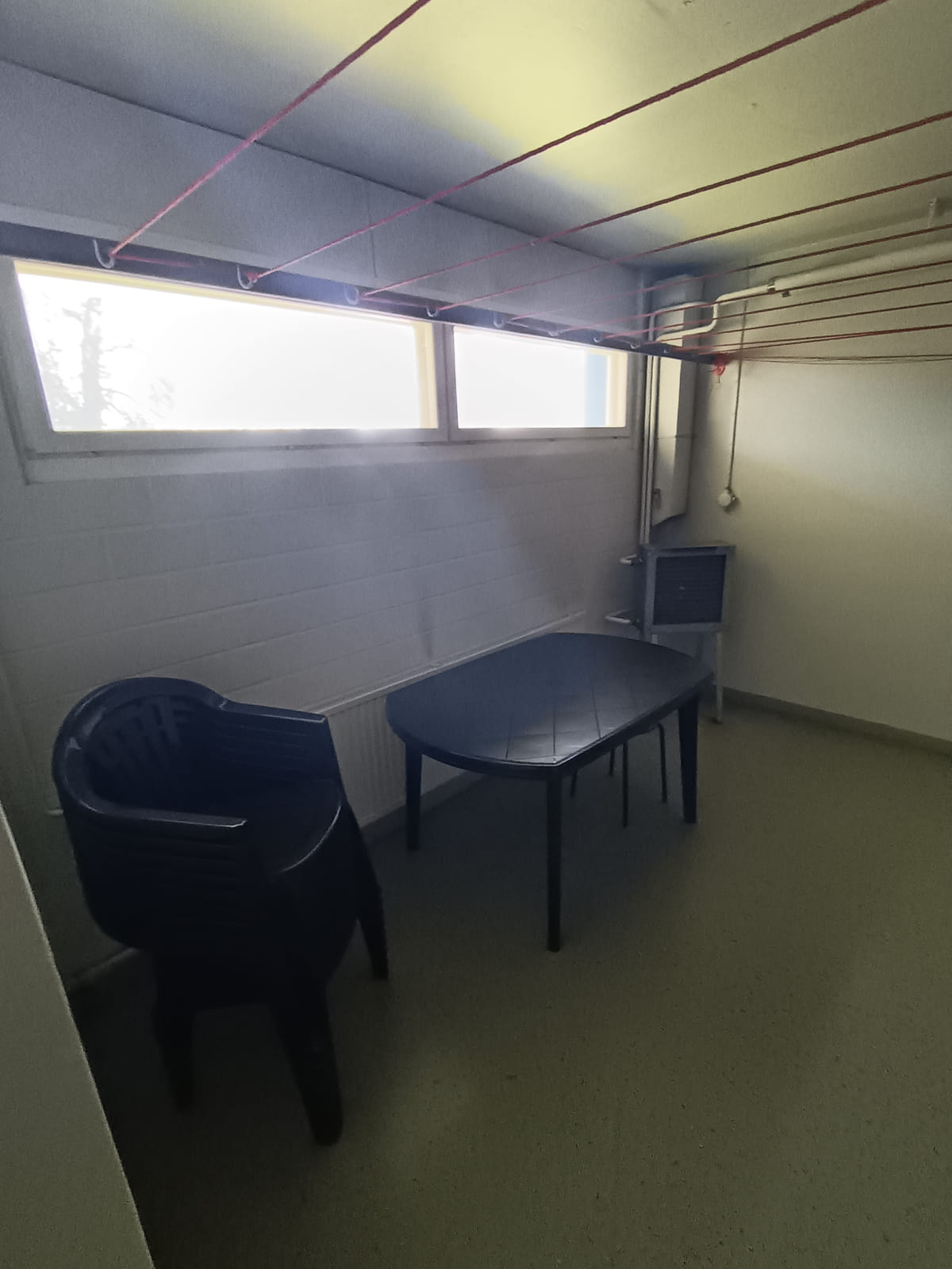 Kerrostalokaksio. Aarnenkatu 2, Hamina, HMJV Invest Oy -konkurssipesä (2814261-7)
