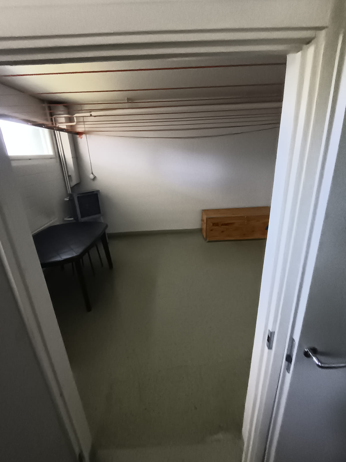 Kerrostalokaksio. Aarnenkatu 2, Hamina, HMJV Invest Oy -konkurssipesä (2814261-7)