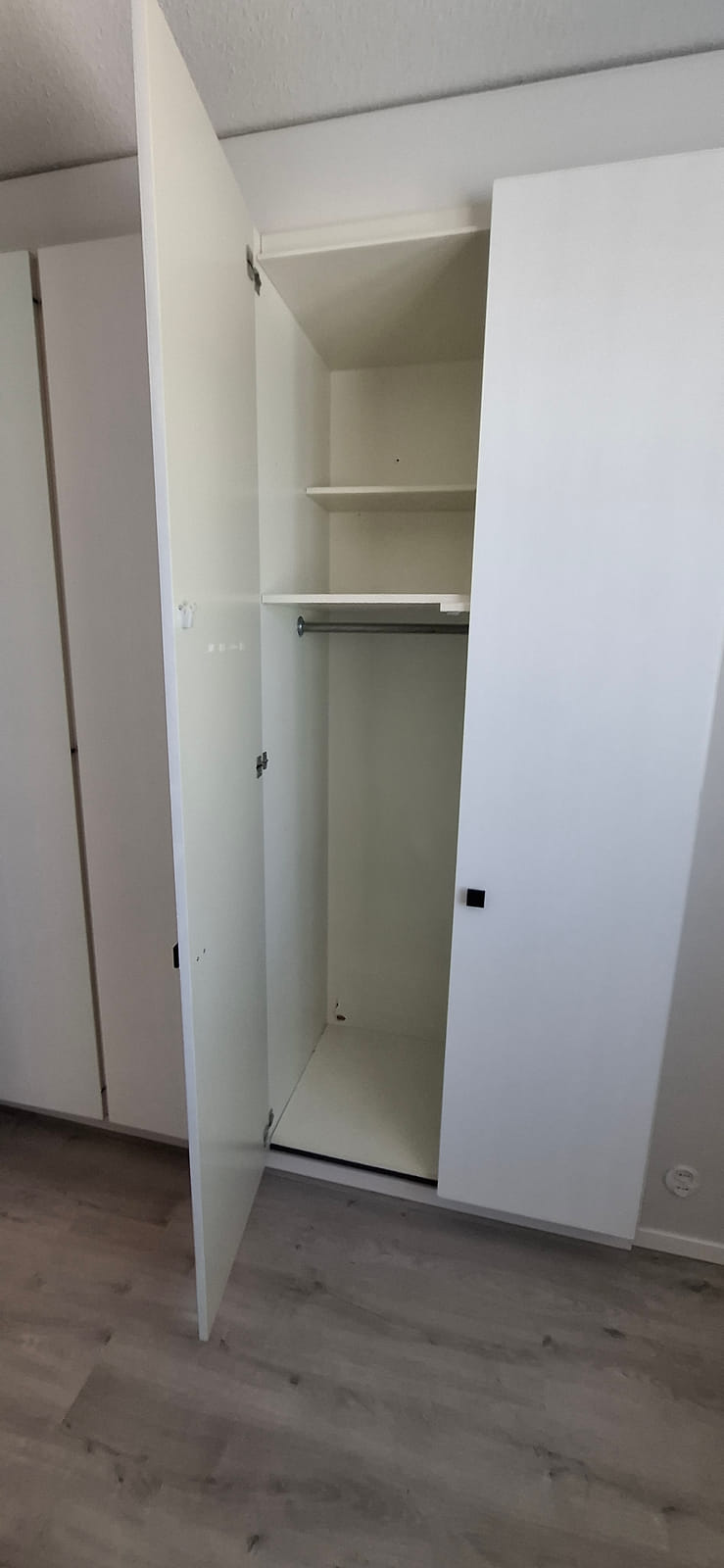 Kerrostalokaksio. Aarnenkatu 2, Hamina, HMJV Invest Oy -konkurssipesä (2814261-7)