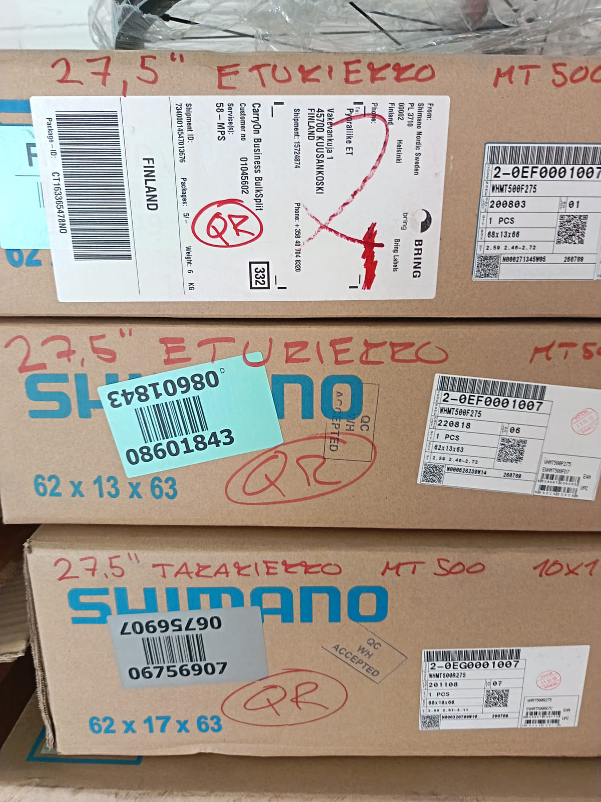 konkurssihuutokaupassa Erä Shimano-polkupyörän kiekkoja – MT500, XT, XTR ja RX830. Esa T Tiainen Oy Oy (2820807-3) konkurssipesä