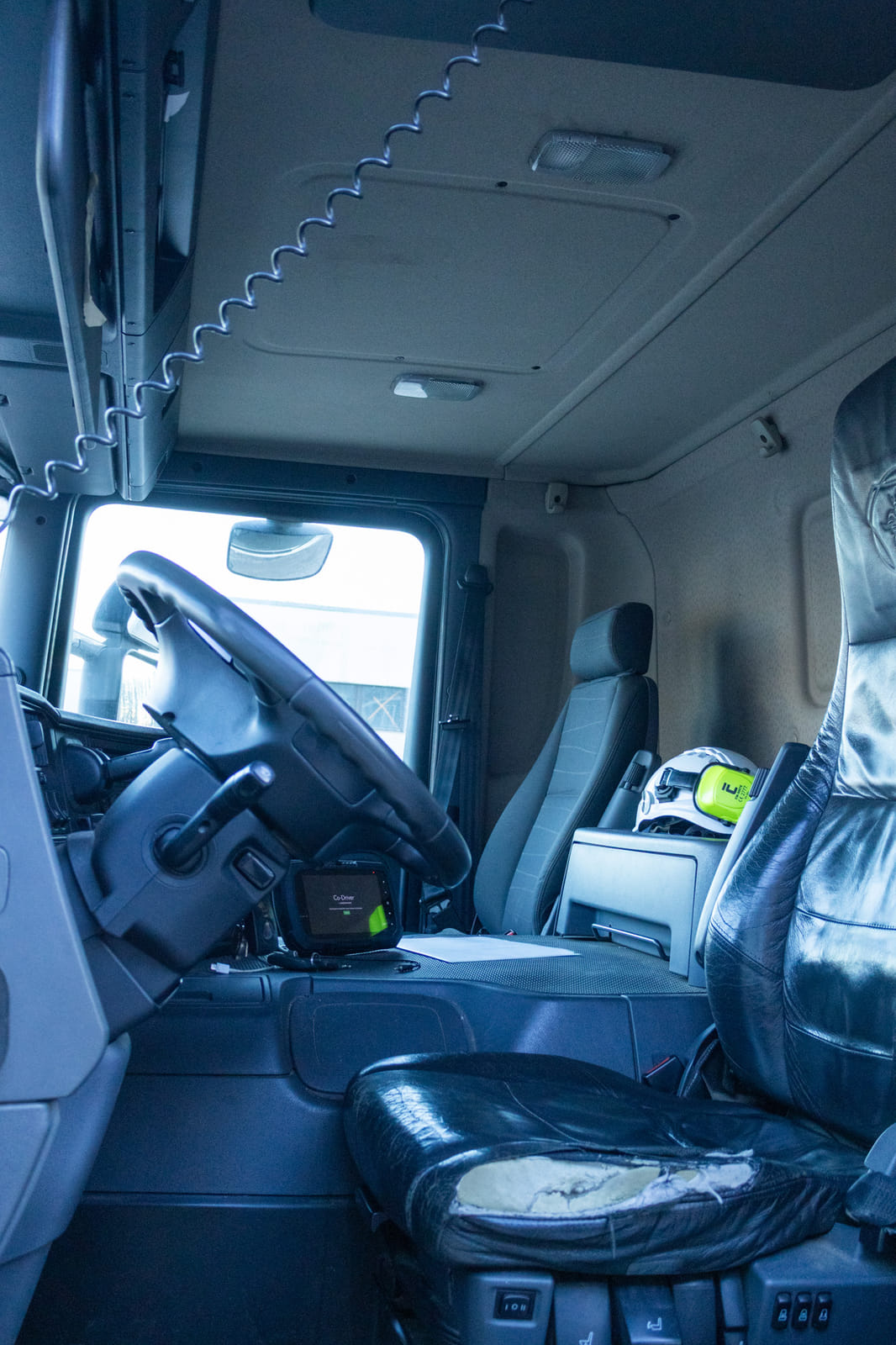 Scania P280 jakari (BVA-510).MPT-Jakelu Oy konkurssipesä (2680888-4)