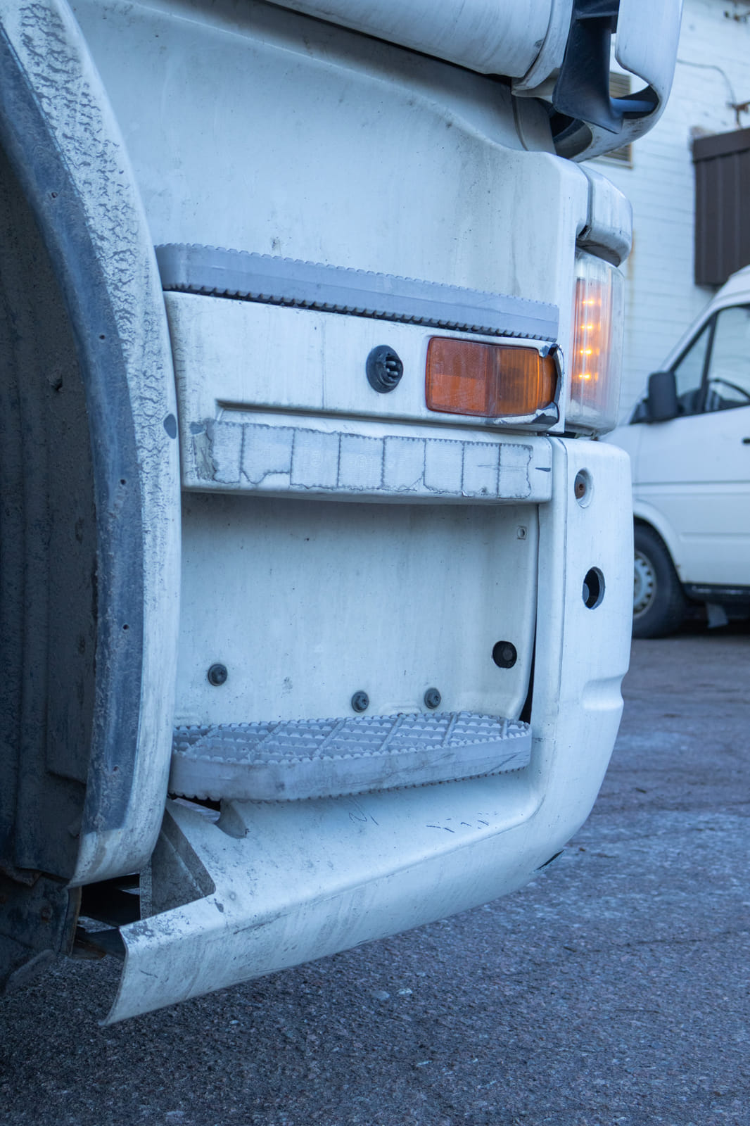Scania P280 jakari (BVA-510).MPT-Jakelu Oy konkurssipesä (2680888-4)