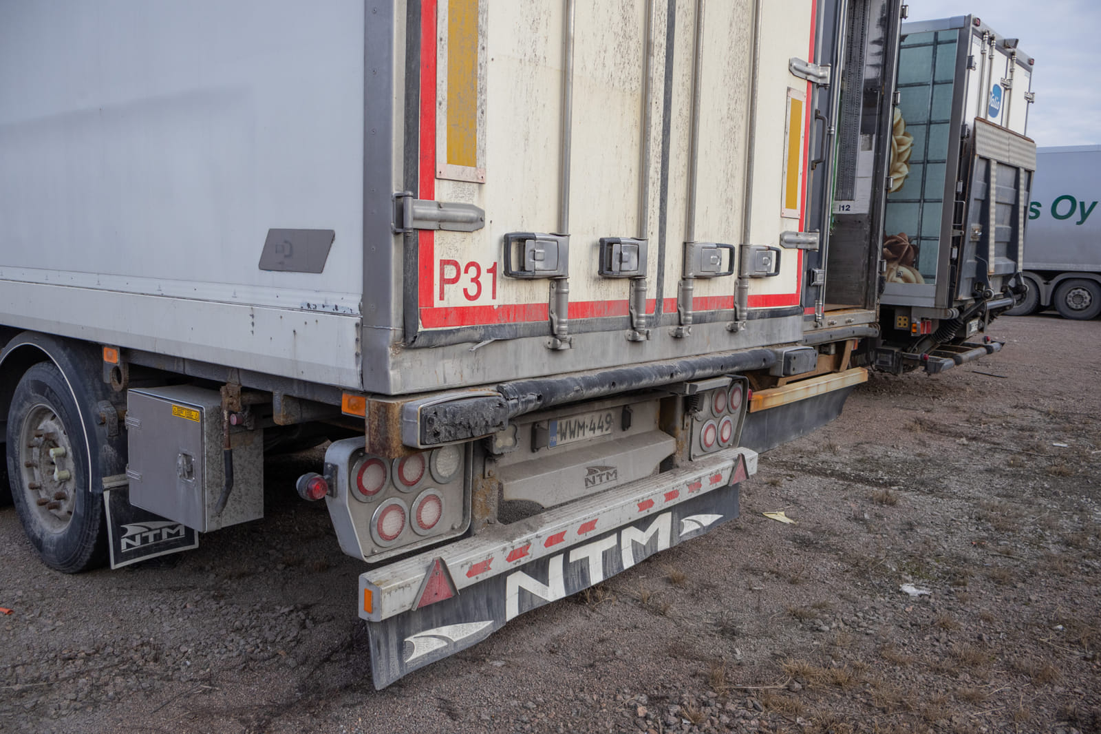 NTM  täysperävaunu – Thermo King kylmäkone( WWM-449).MPT-Jakelu Oy konkurssipesä (2680888-4)