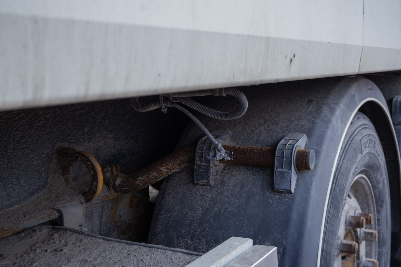 NTM  täysperävaunu – Thermo King kylmäkone( WWM-449).MPT-Jakelu Oy konkurssipesä (2680888-4)