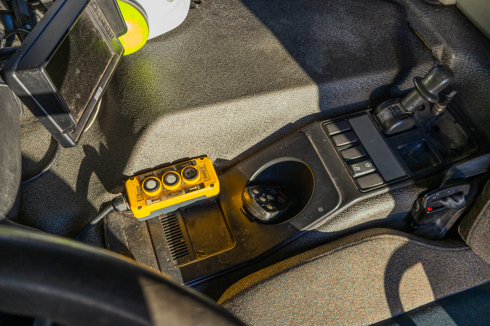 Volvo FE 42 R-D8 (ENB-426). MPT-Jakelu Oy konkurssipesä (2680888-4)