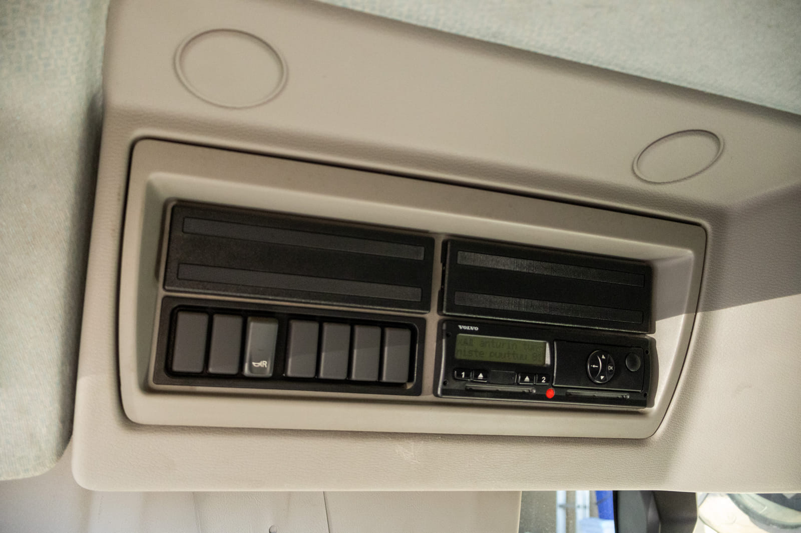 Volvo FE 42 R-D8 (ENB-426). MPT-Jakelu Oy konkurssipesä (2680888-4)