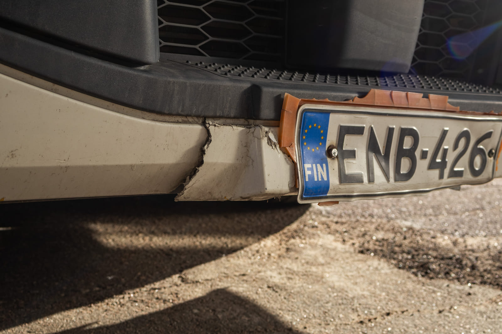 Volvo FE 42 R-D8 (ENB-426). MPT-Jakelu Oy konkurssipesä (2680888-4)