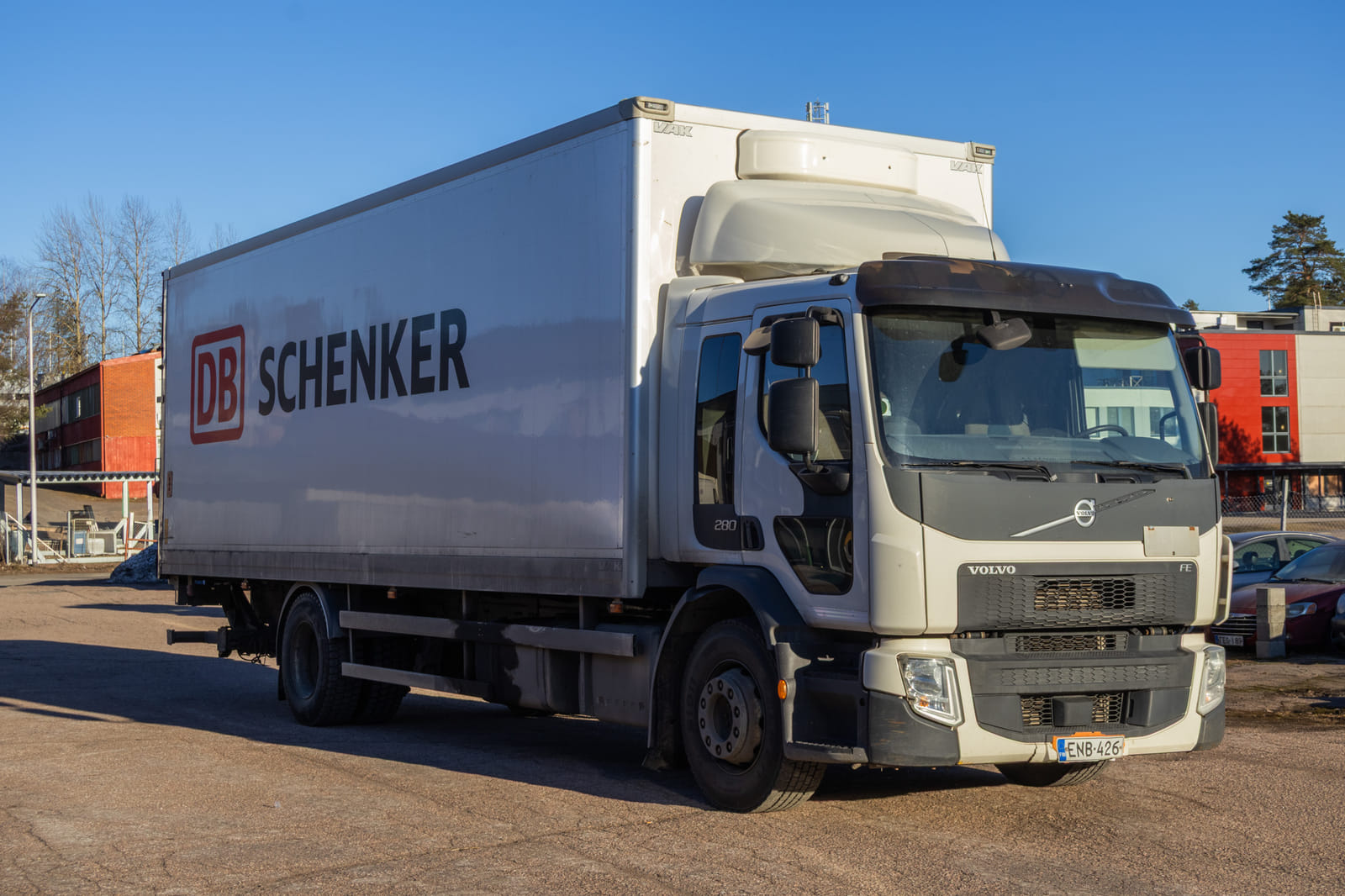 Volvo FE 42 R-D8 (ENB-426). MPT-Jakelu Oy konkurssipesä (2680888-4)