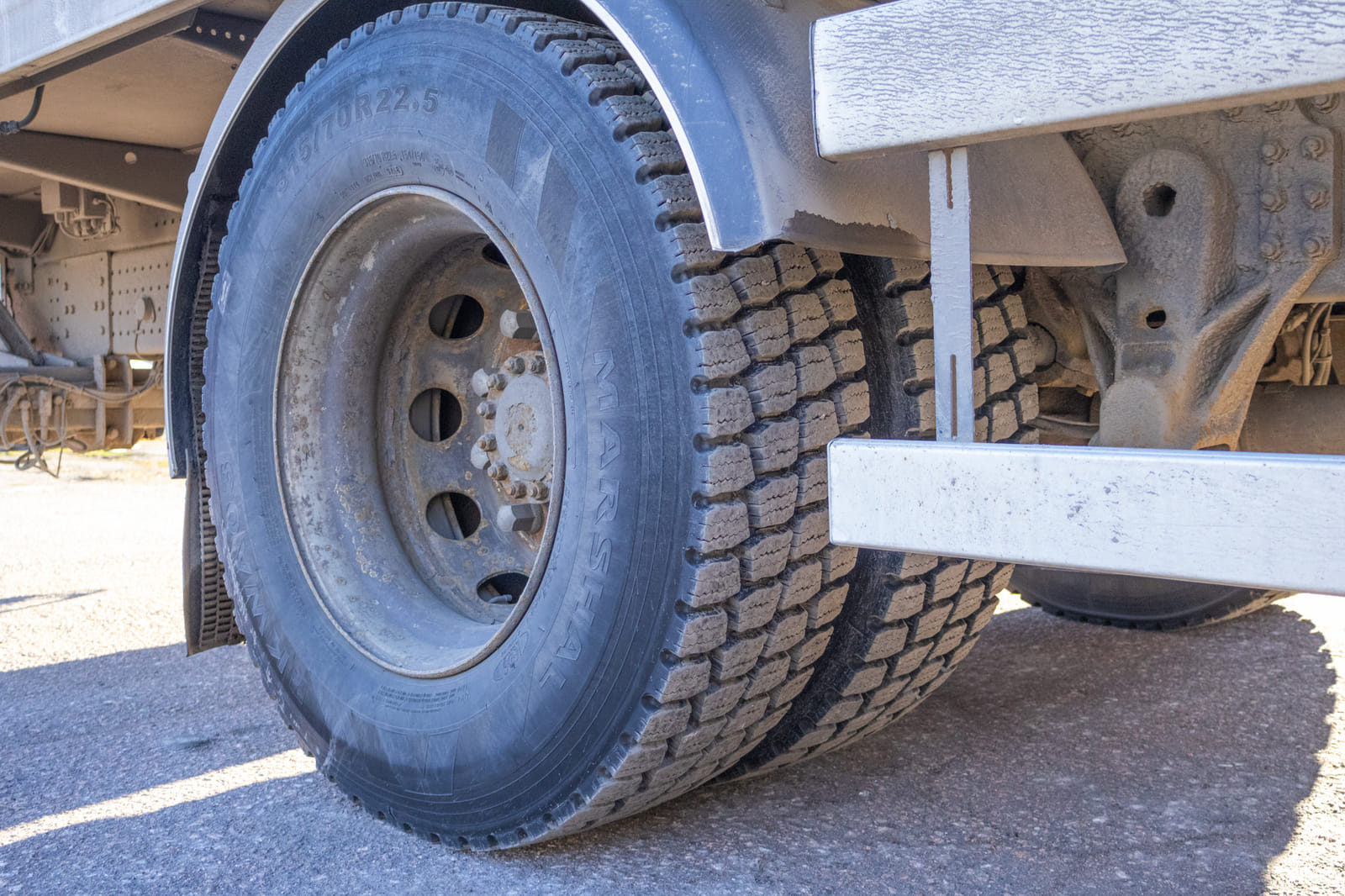 Volvo FE 42 R-D8 (ENB-426). MPT-Jakelu Oy konkurssipesä (2680888-4)