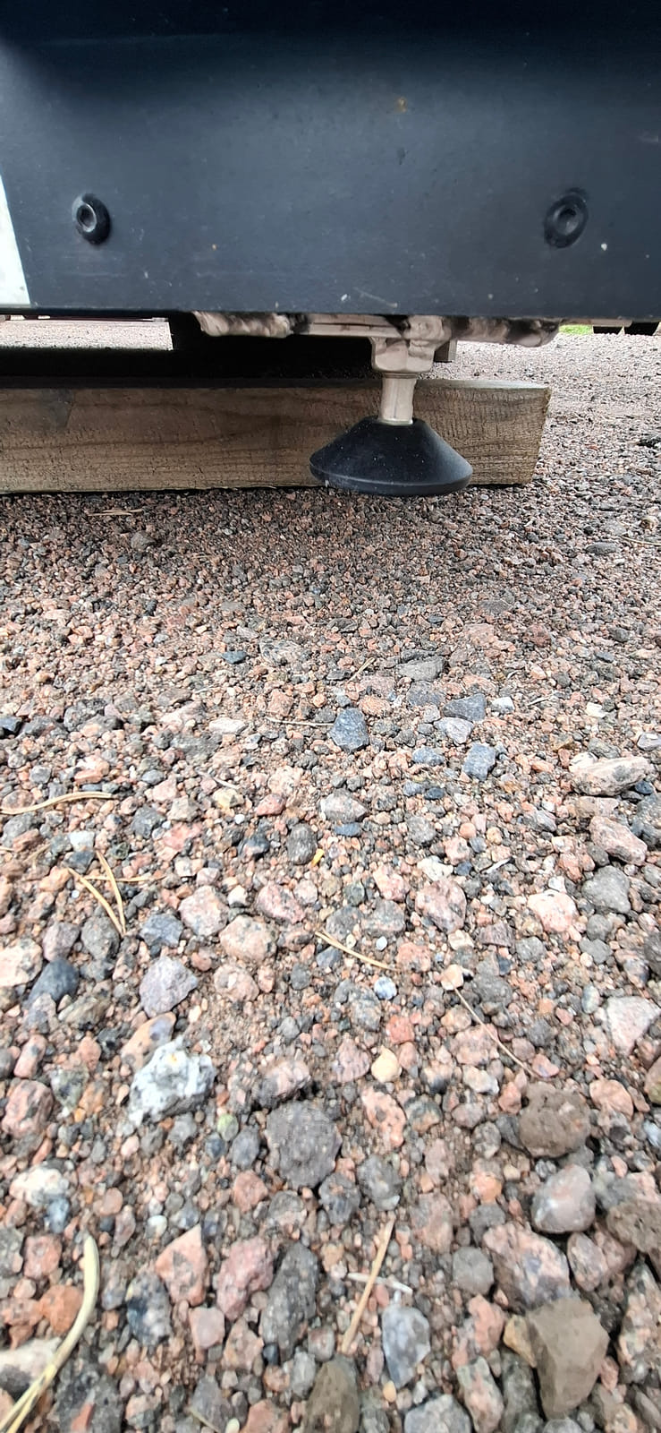 Top box- siirrettövä myyntikoju. BDB Finland Oy konkurssipesä 3426528-5