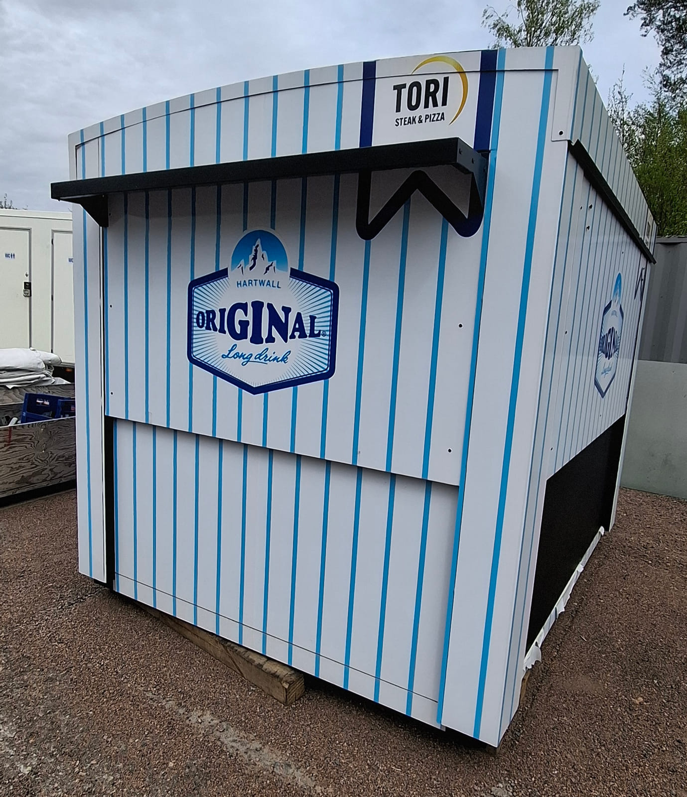Top box- siirrettövä myyntikoju. BDB Finland Oy konkurssipesä 3426528-5