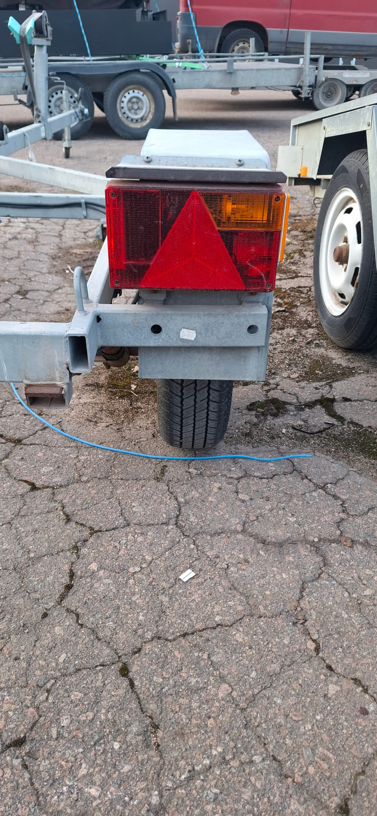 Venetraileri AKU 750. Tmi 360 Rakennus ja LVI palvelut (2928055-2) konkurssipesä