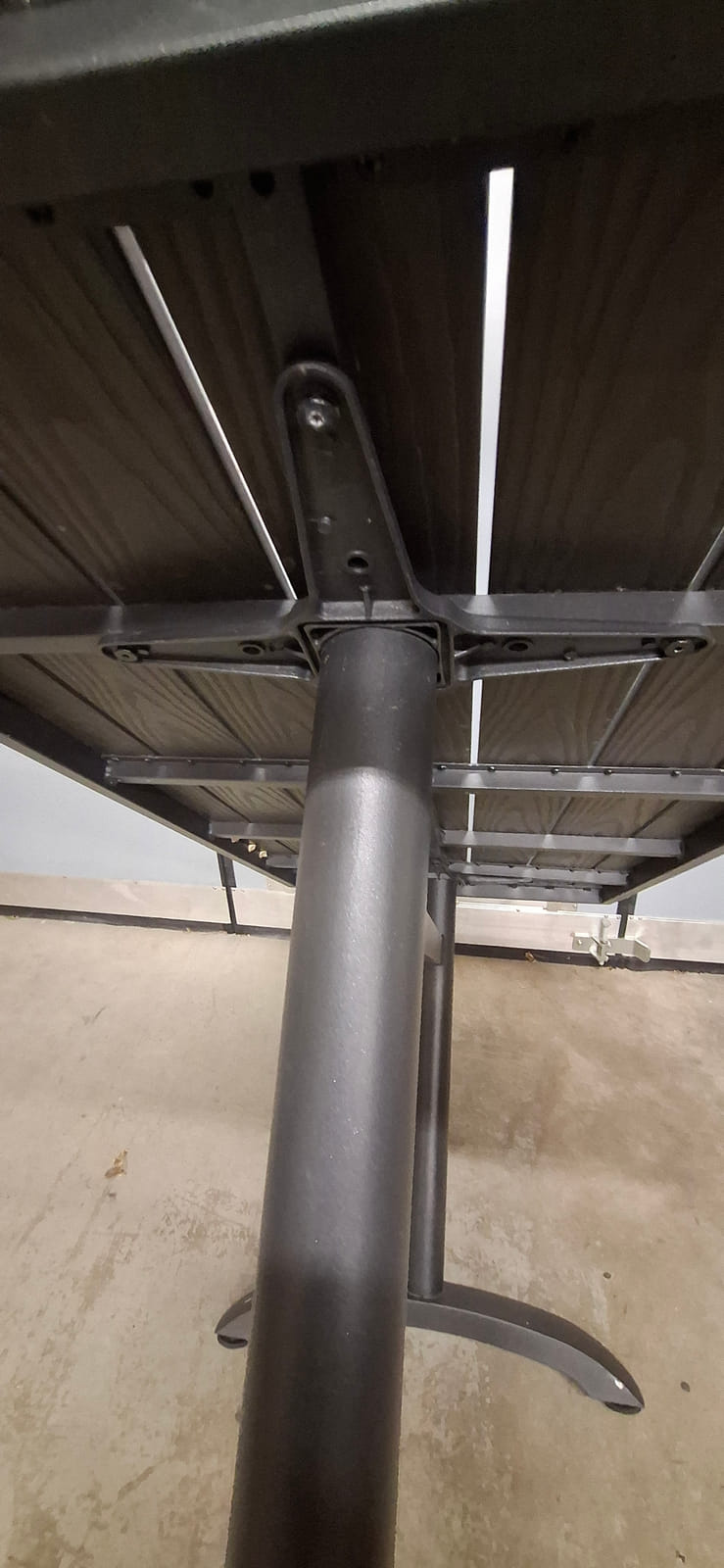 Terassikalusteet. DBD Finland Oy konkurssipesä 3426528-5