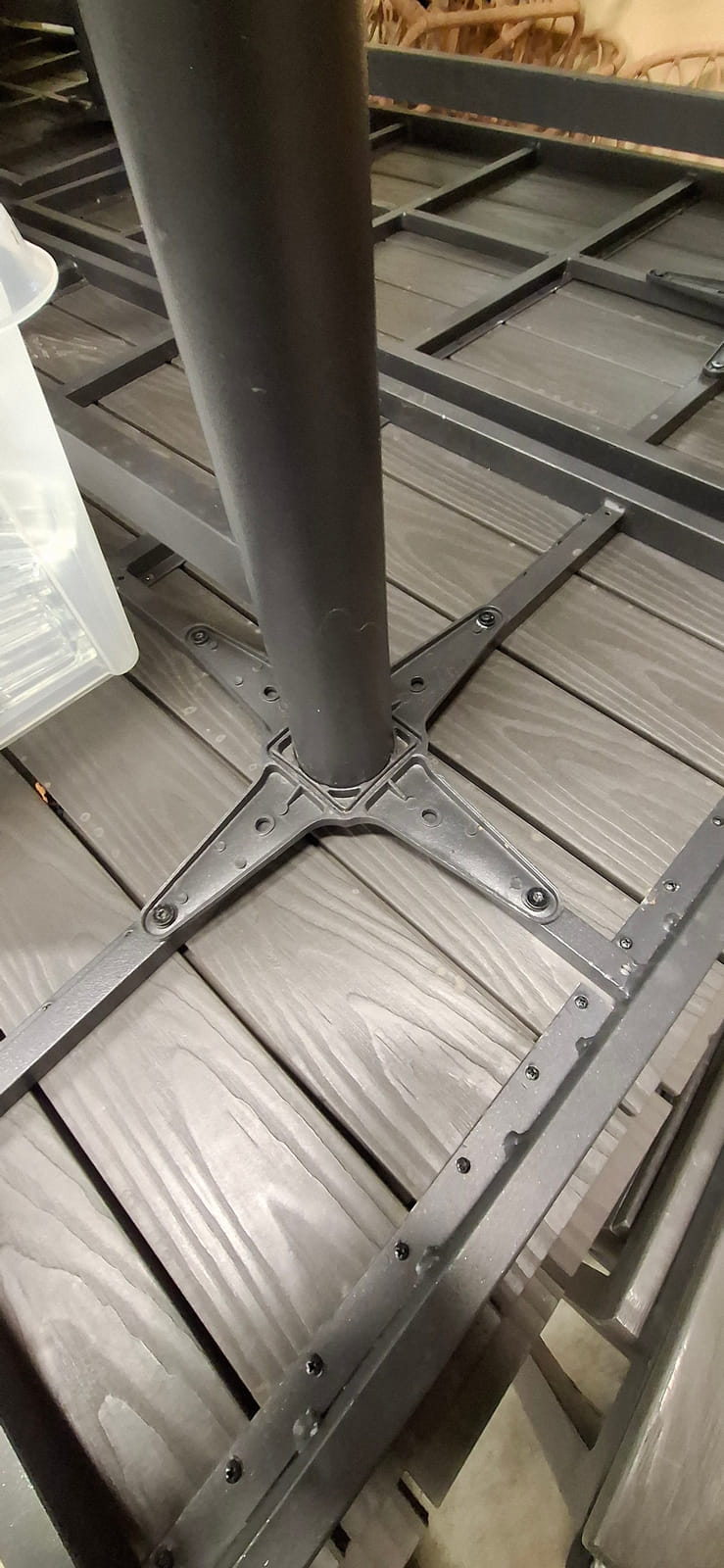 Terassikalusteet. DBD Finland Oy konkurssipesä 3426528-5