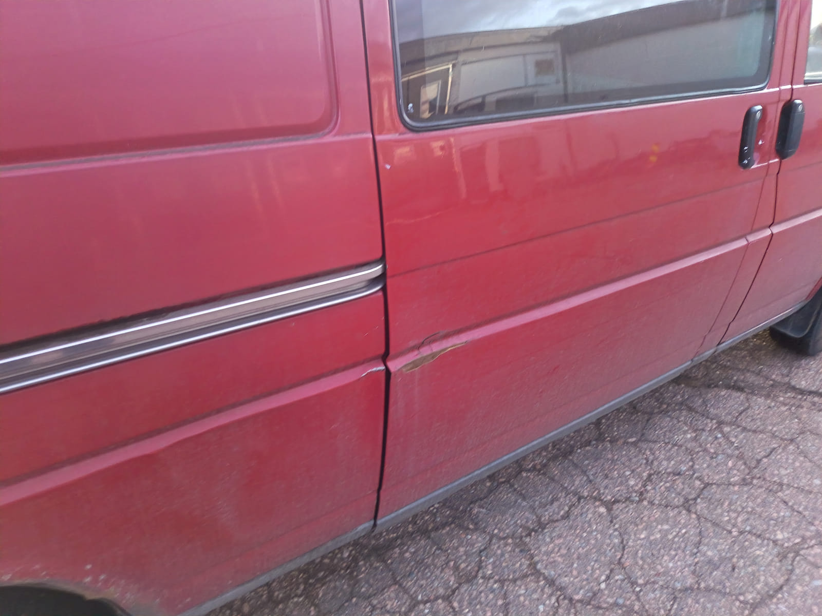 Volkswagen TRANSPORTER SYNCRO 2.4 Etelä-Kymen Työttömät ry konkurssipesä (1447802-1)