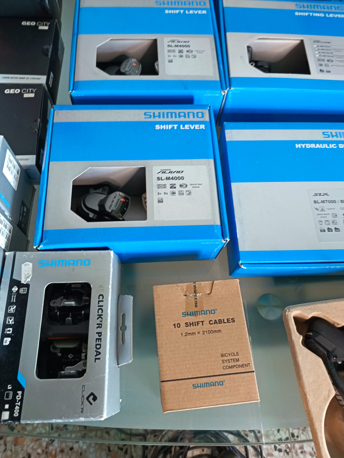 konkurssihuutokaupassa Erä polkupyörän osia – Shimano, SRAM ja LOOK – jarrut, vaihdevivut, polkimet ja kampisarjat. Esa T Tiainen Oy Oy (2820807-3) konkurssipesä