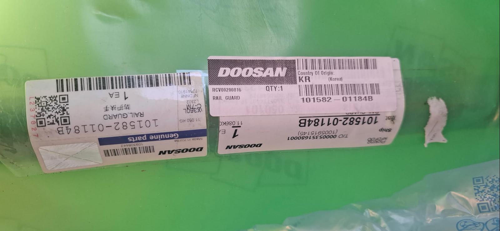 Konkurssihuutokaupassa Konkurssihuutokauppa  Develon / Doosan -suojakaiteita 2kpl. KoHu-Works Oy (3127463-7) konkurssipesä