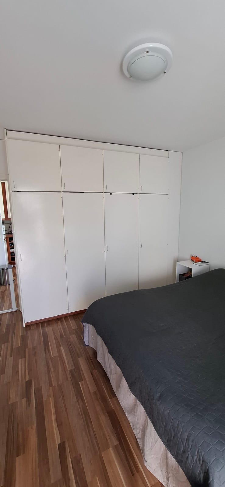 Kerrostalokaksio. Sammonkatu 9,Kotka, HMJV Invest Oy -konkurssipesä (2814261-7)