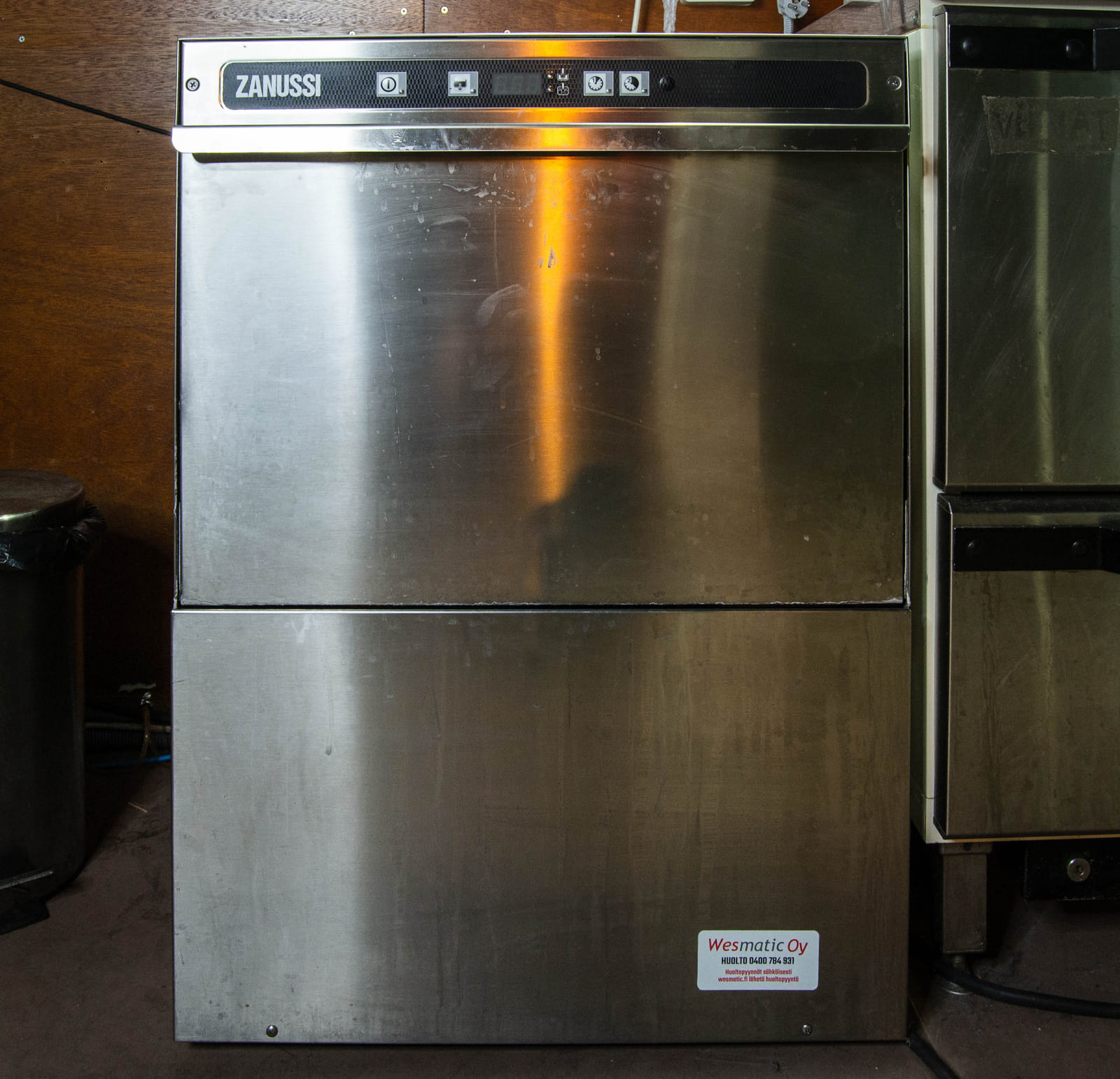 Ravintolalaitteita / Fitseven Oy konkurssipesä (2096197-6)