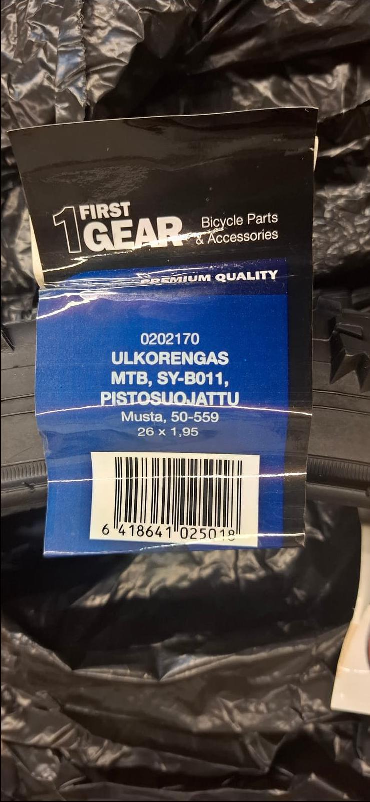 konkurssihuutokaupassa Pistosuojattuja maastopyörän renkaita. Esa T Tiainen Oy (2820807-3) konkurssipesä